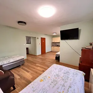  Апартаменты Albatros 48m With Bathroom